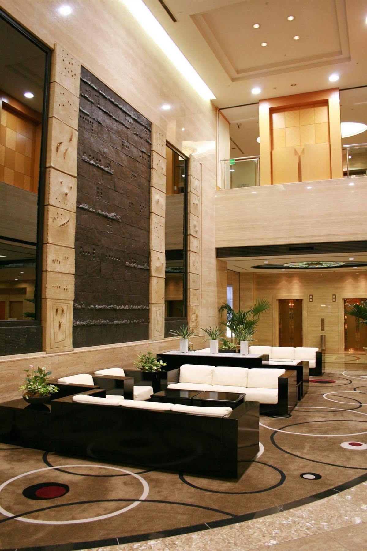 Hotel Nagoya Garden Palace Exterior foto